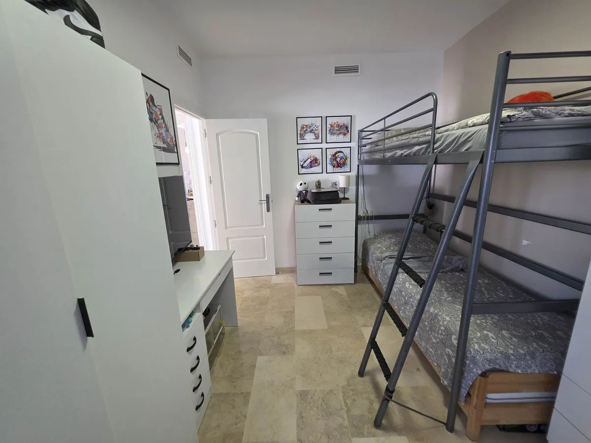 429e5a49-ff20-4bdc-b6b8-b2a72d7a06b7