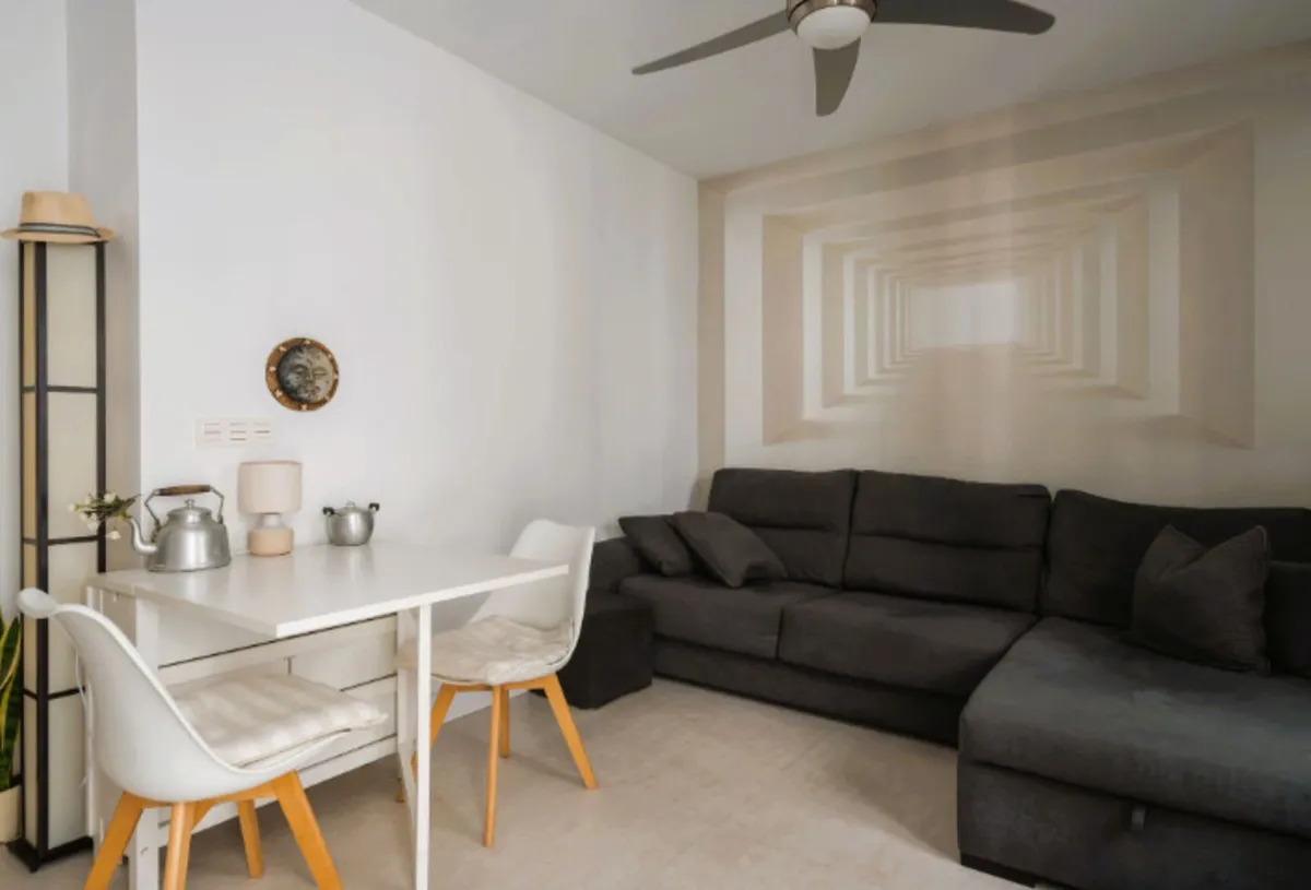 d2a037ea-f2cb-4a56-b561-a3b23fa7dd64