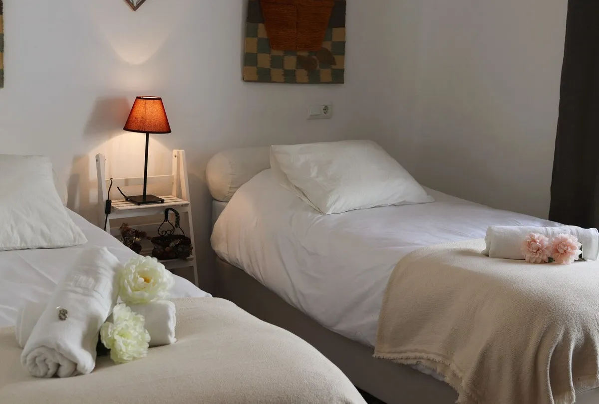 ee4865b3-6ec2-4368-8e12-f0700a68020f