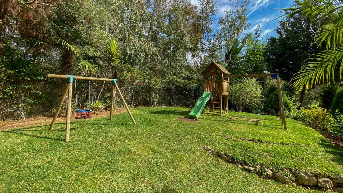 25b33c7d-4504-4a09-a8b2-df196a9bccb7