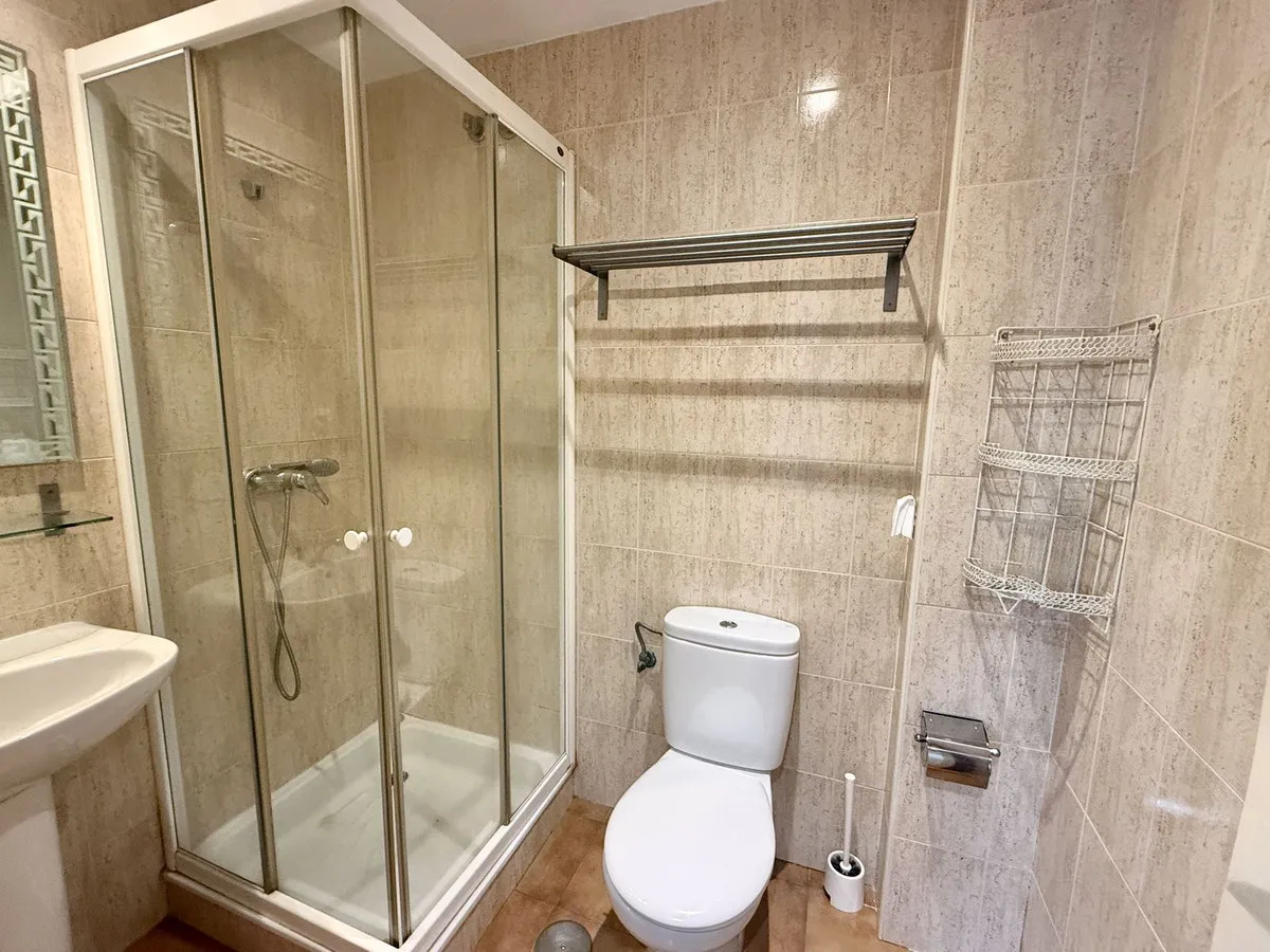 9012b8ee-2b0a-4ceb-a1b5-21e3297e961b