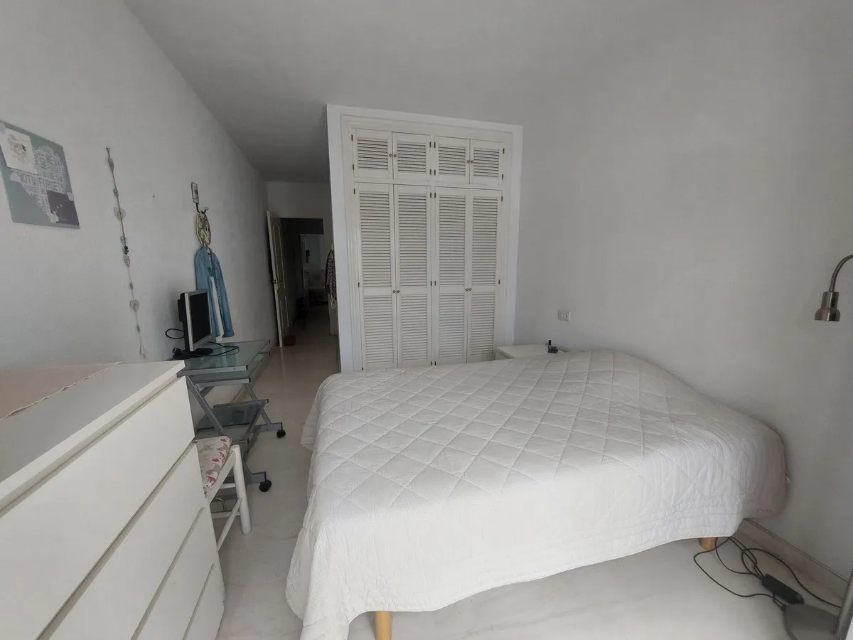 6f50087e-a5e5-442b-81e7-0c1df581174d