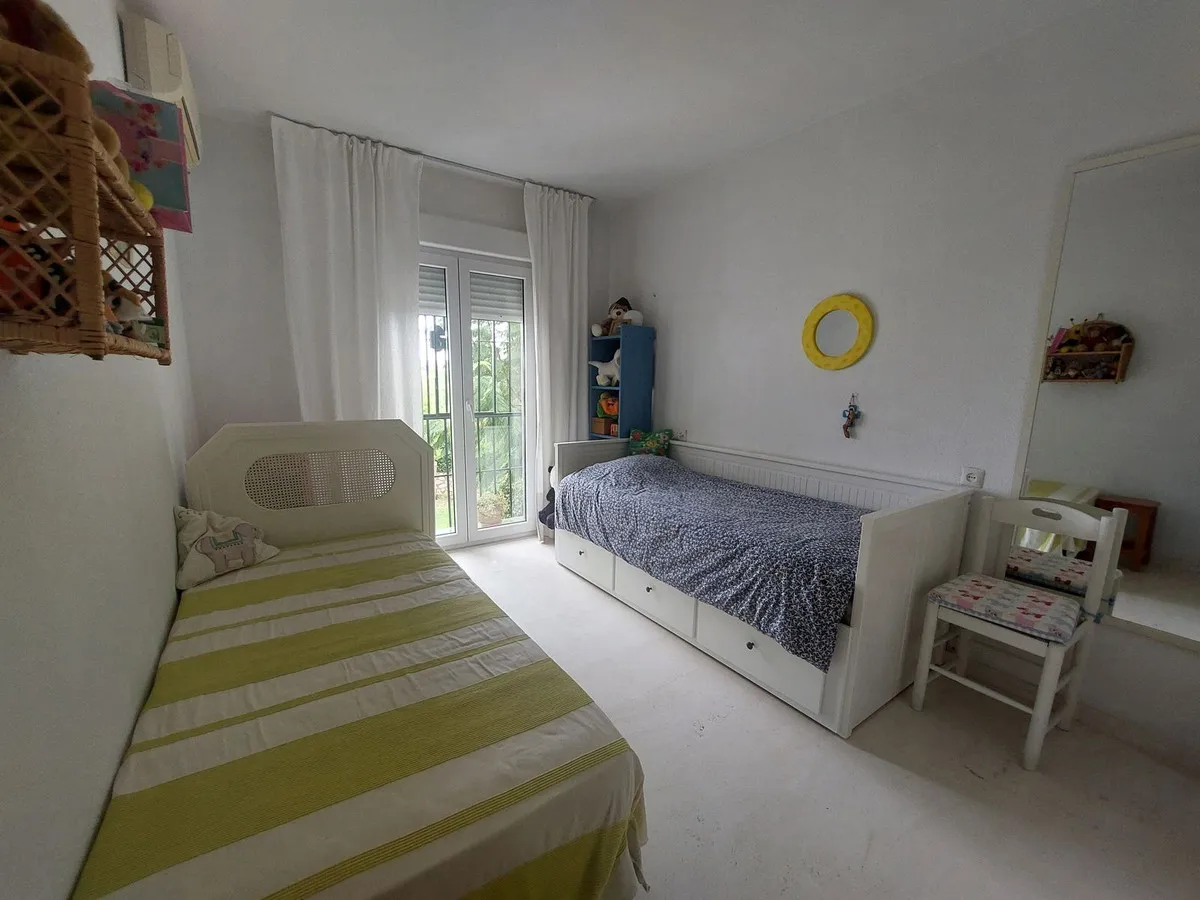 b4adc1ae-4495-4fe1-ac78-a88180ab0318