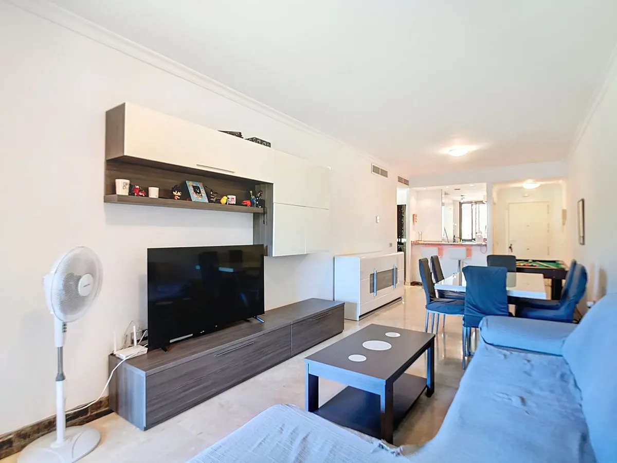 406f6366-36cd-495d-bf79-0df9f80594c2