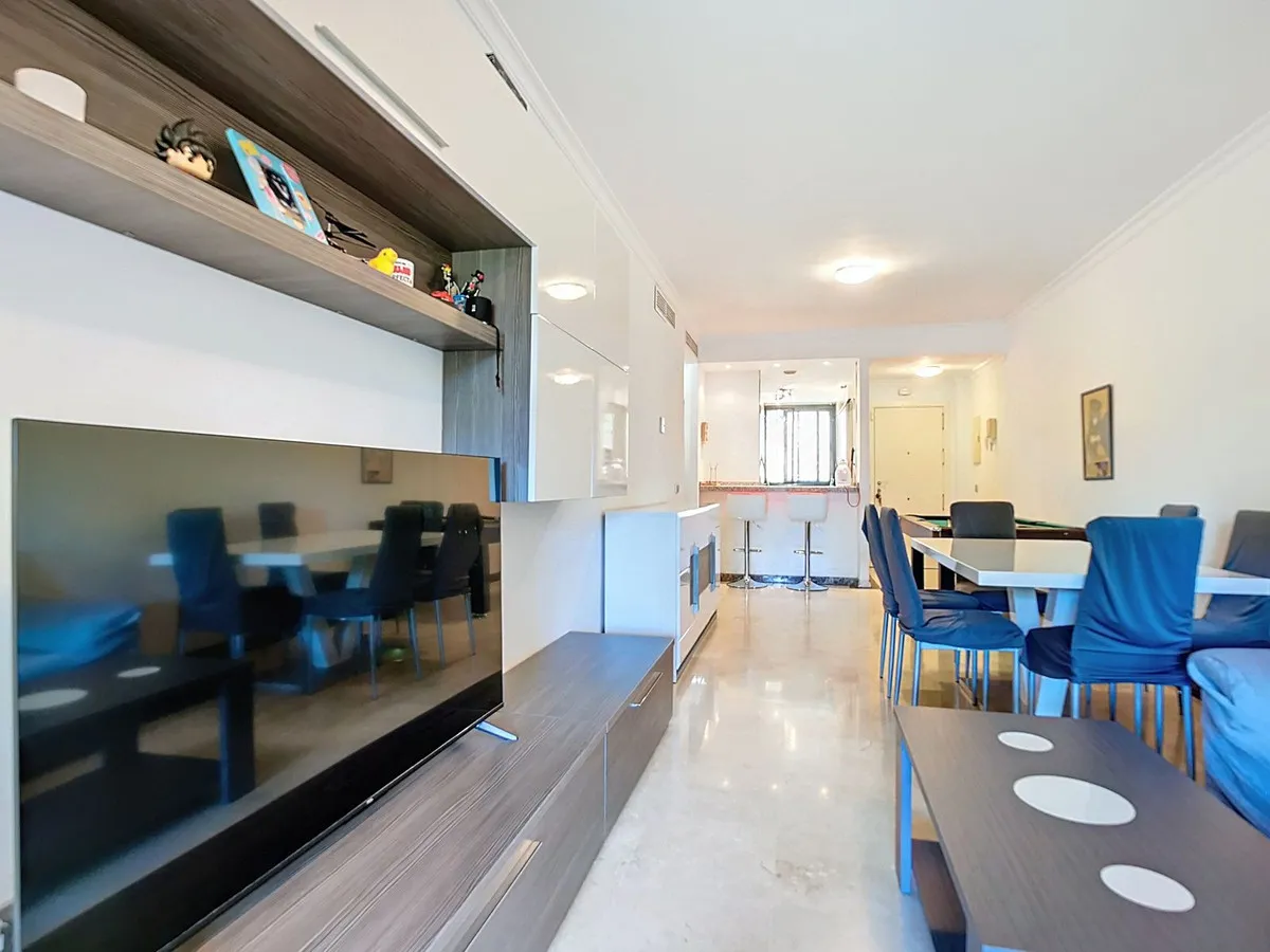 e37dd9d9-d141-4a09-a80a-993e83db516a