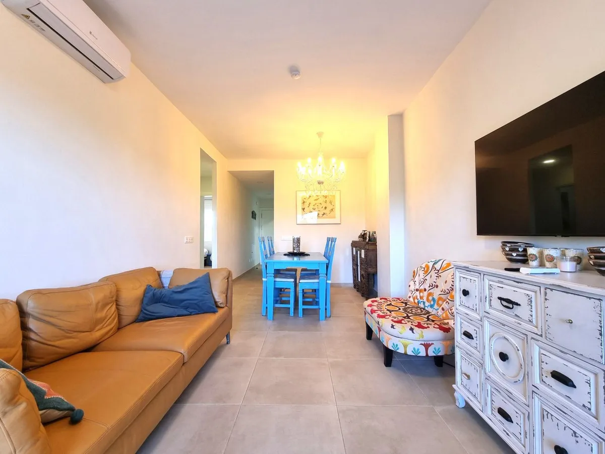 1f2ca6c4-08fa-4de6-a7ba-b2ce1c495c9c