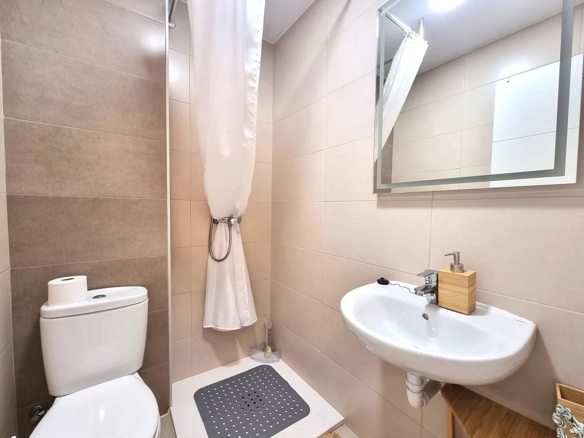 af5d2bc8-ea47-4162-ba7e-8b6a75c445ba