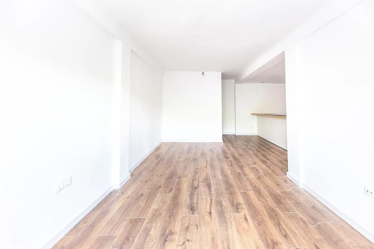 9bb33bf5-8663-4e11-9882-833b690cf0c4