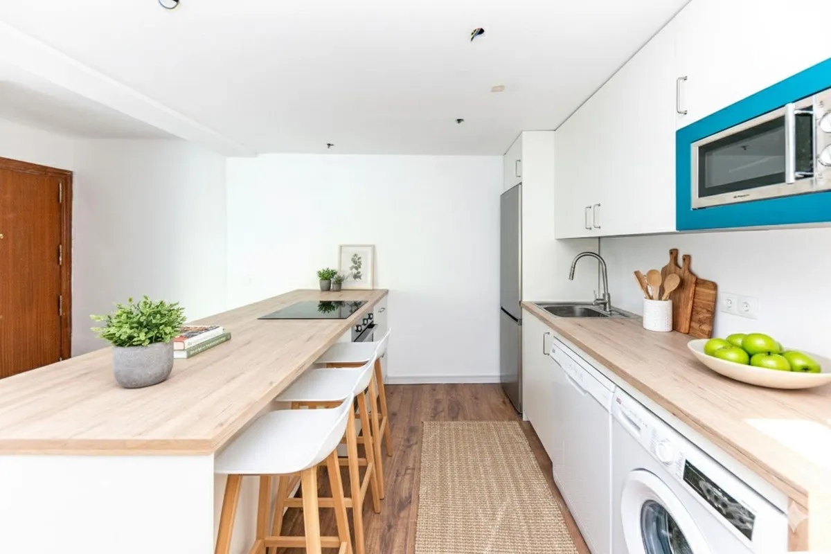 9f36112e-91cf-45cc-9fdf-e075a038ff3d