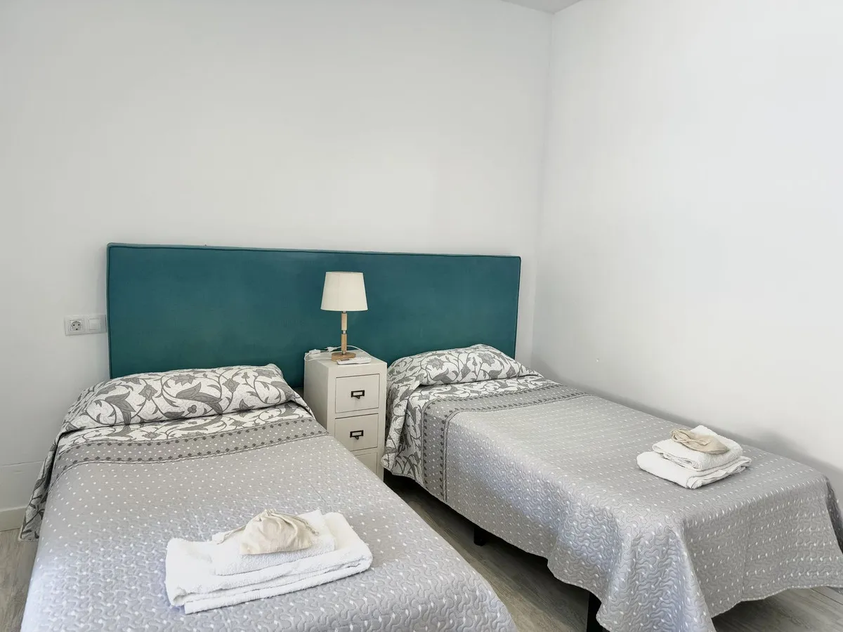 e6fa57d2-65ee-4a10-86a3-958d877c6e1f