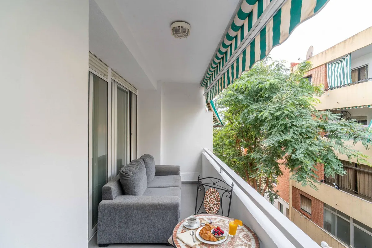 967bfeec-d3c7-4cc1-8db3-c864e31f76a8