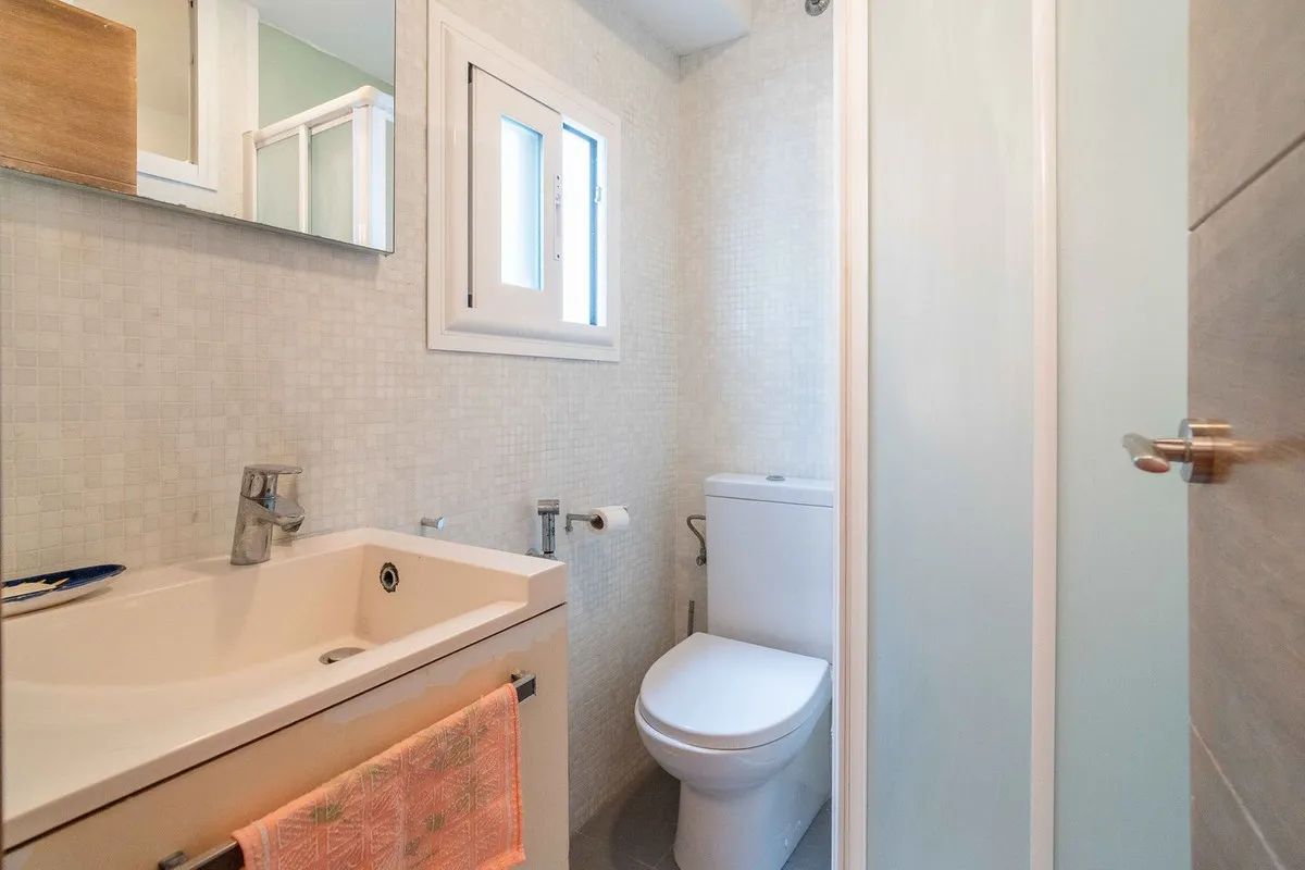 d0bdba1b-54c2-4834-baee-35146edabbbe