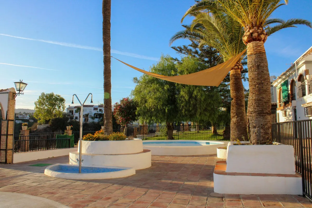 24c4cb48-39d3-47af-9603-ecd45e49c5b6