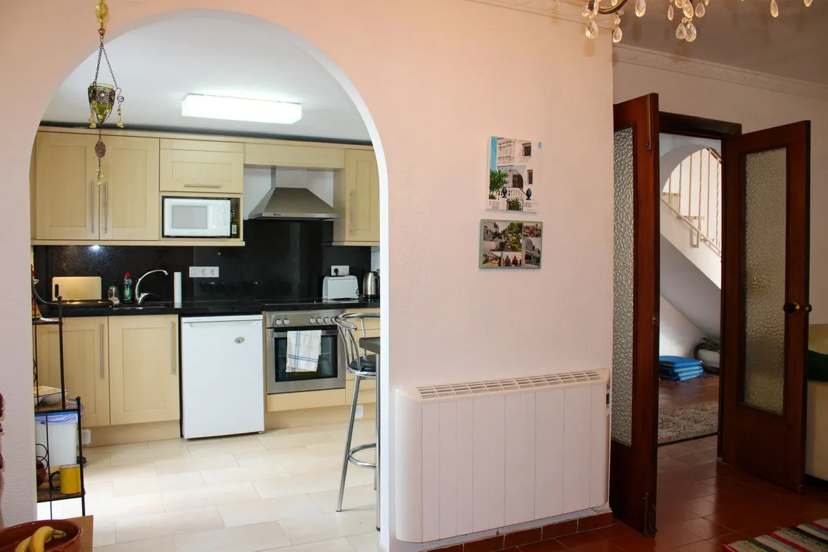 4c8dce16-a2ac-4994-950b-3d557515da3b