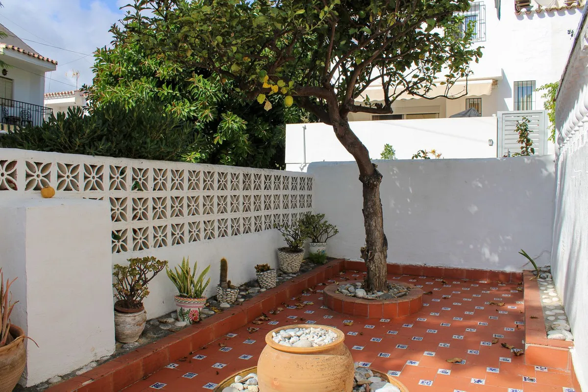 6c2b2735-44db-4084-9b0b-bca9526dd466