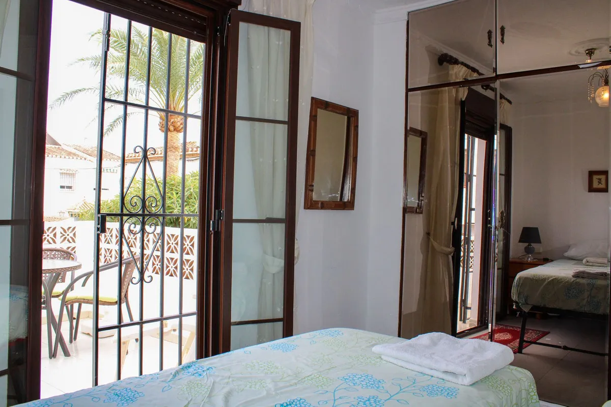 9833382f-26b0-447a-beb1-ed2aee98f8ca