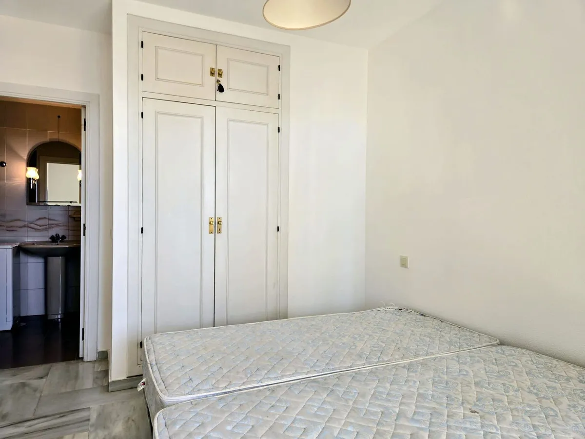 5db22df2-01c8-4313-9855-ef6a664530c8