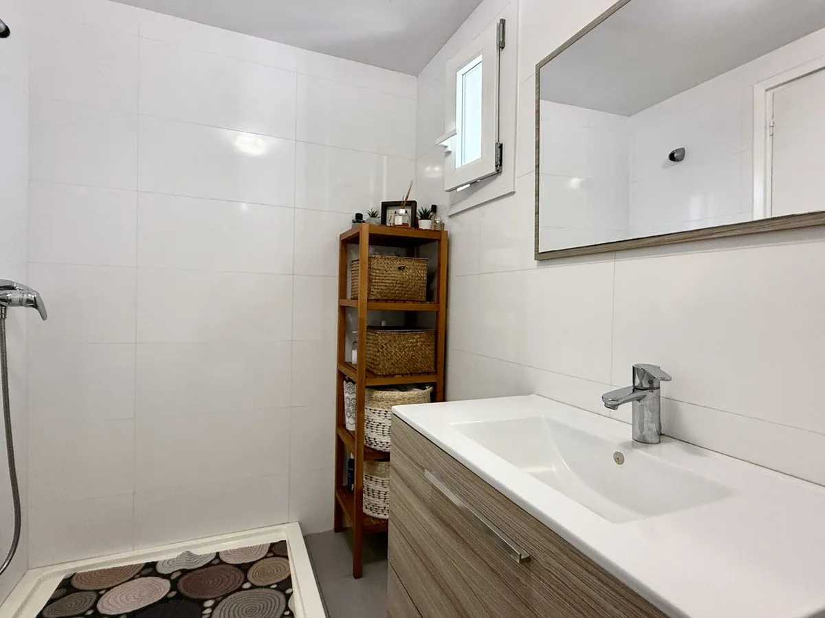 d4d10cea-a993-4772-bbea-322f99ac507a