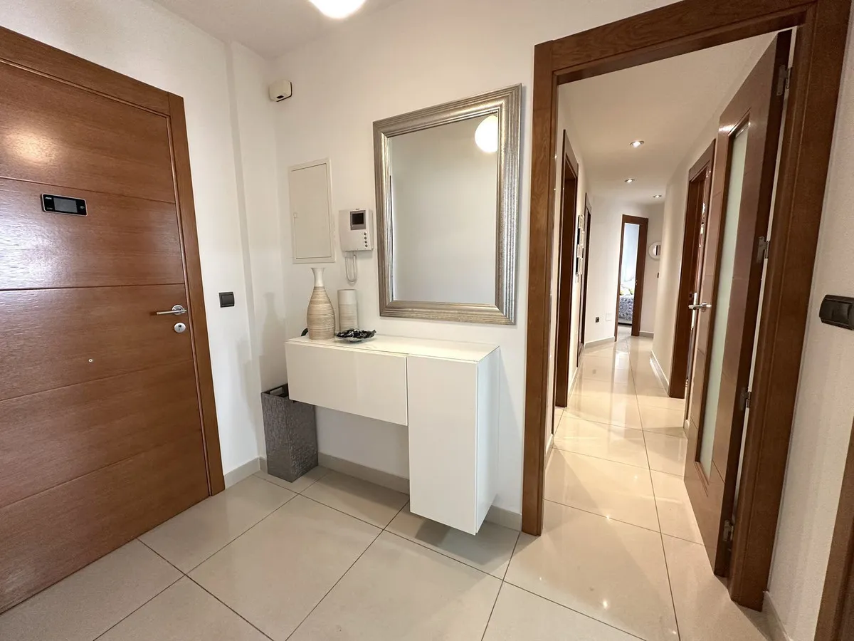 1db28946-c1a4-4630-b594-08811a18781e