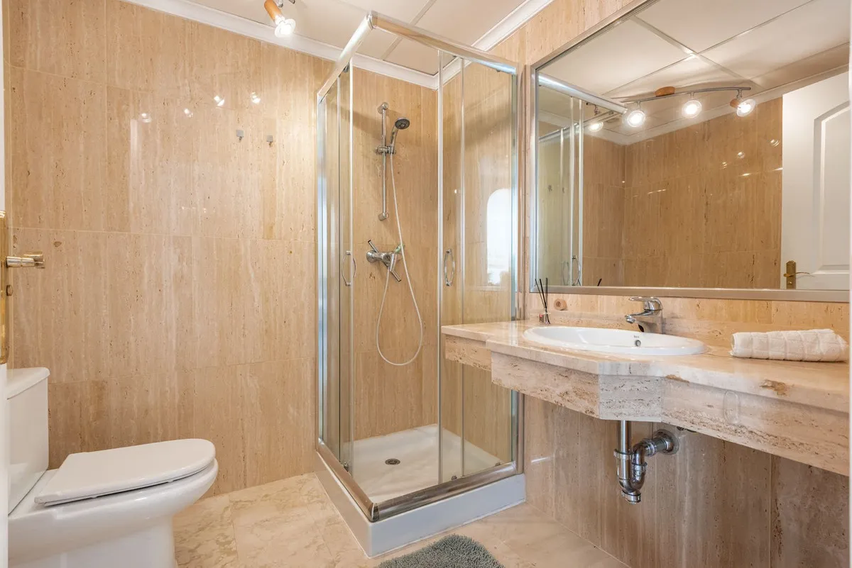 0dcd44a1-85ce-460b-a250-23e96e90c8c4