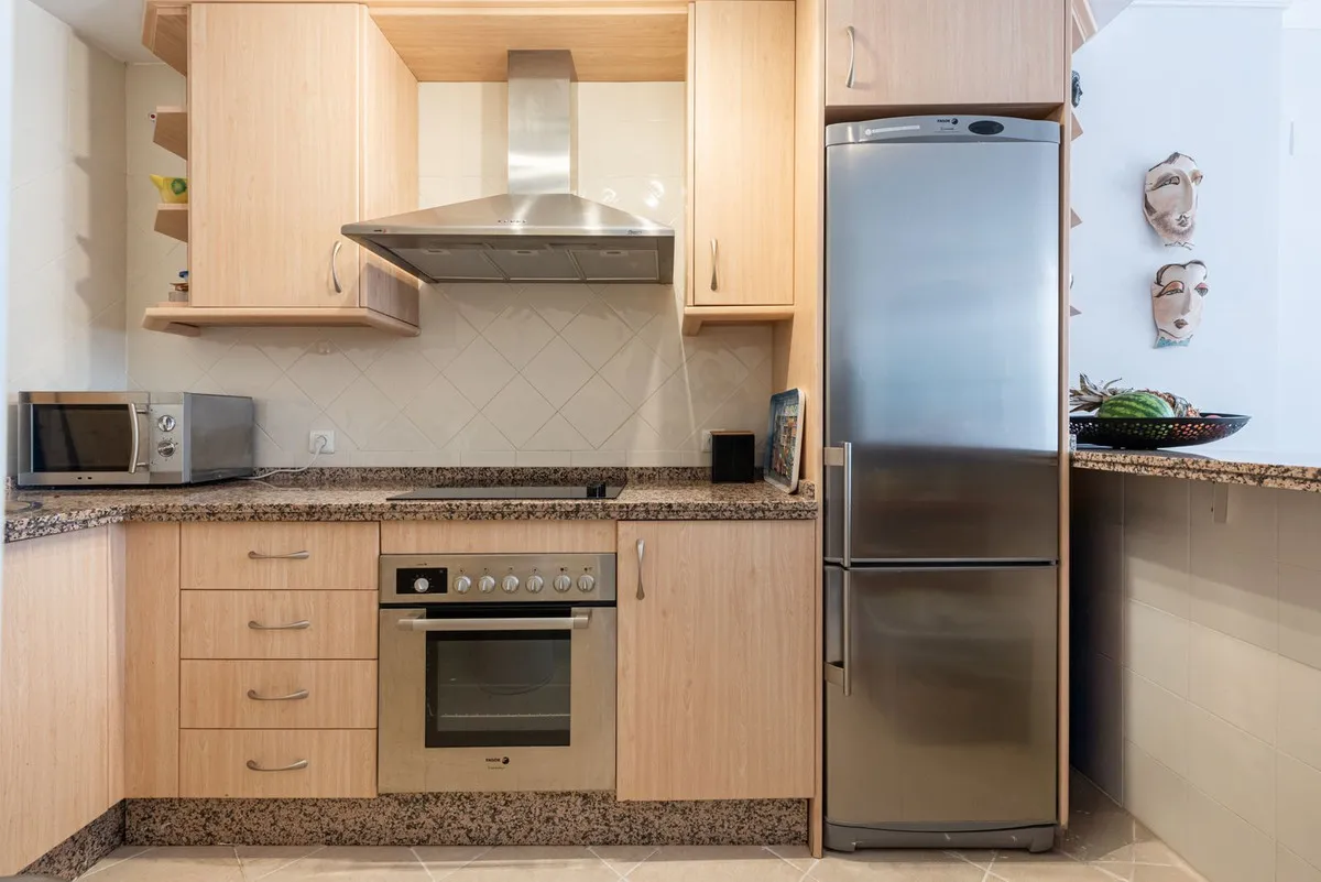 f0fbc881-ec43-4f00-8b92-fb7b3a4fb16d