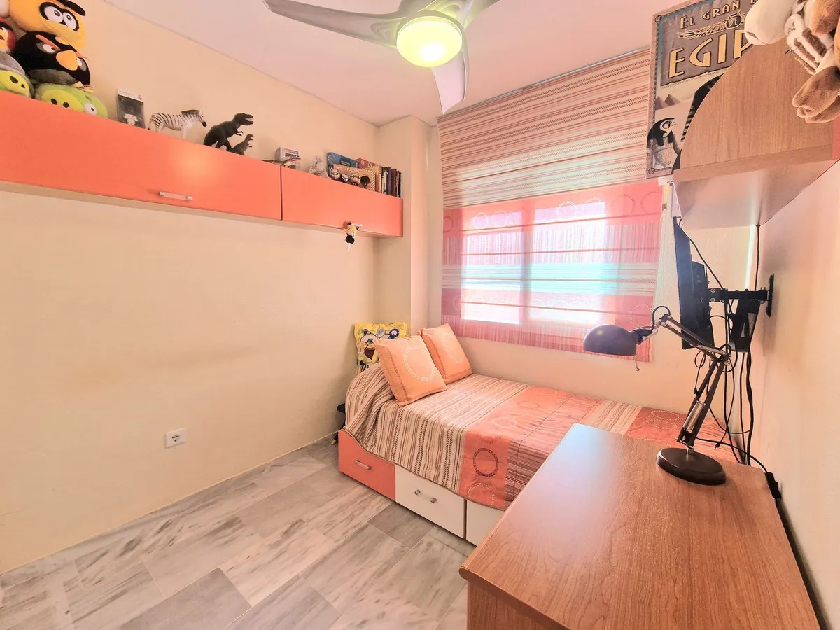 0305cfb9-4462-4d8f-b068-20112aa0549b