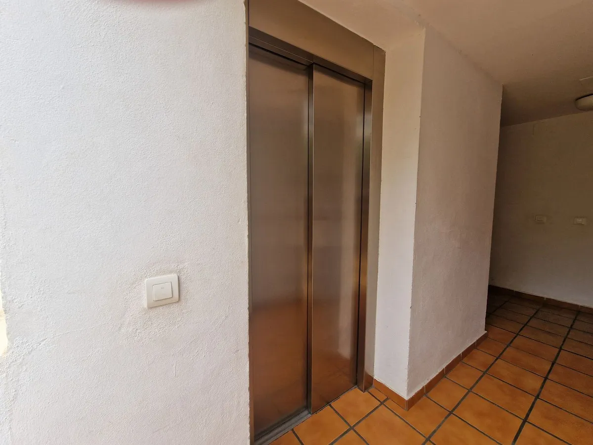 54ac3fa2-81fa-4169-b579-fdda80597dc0