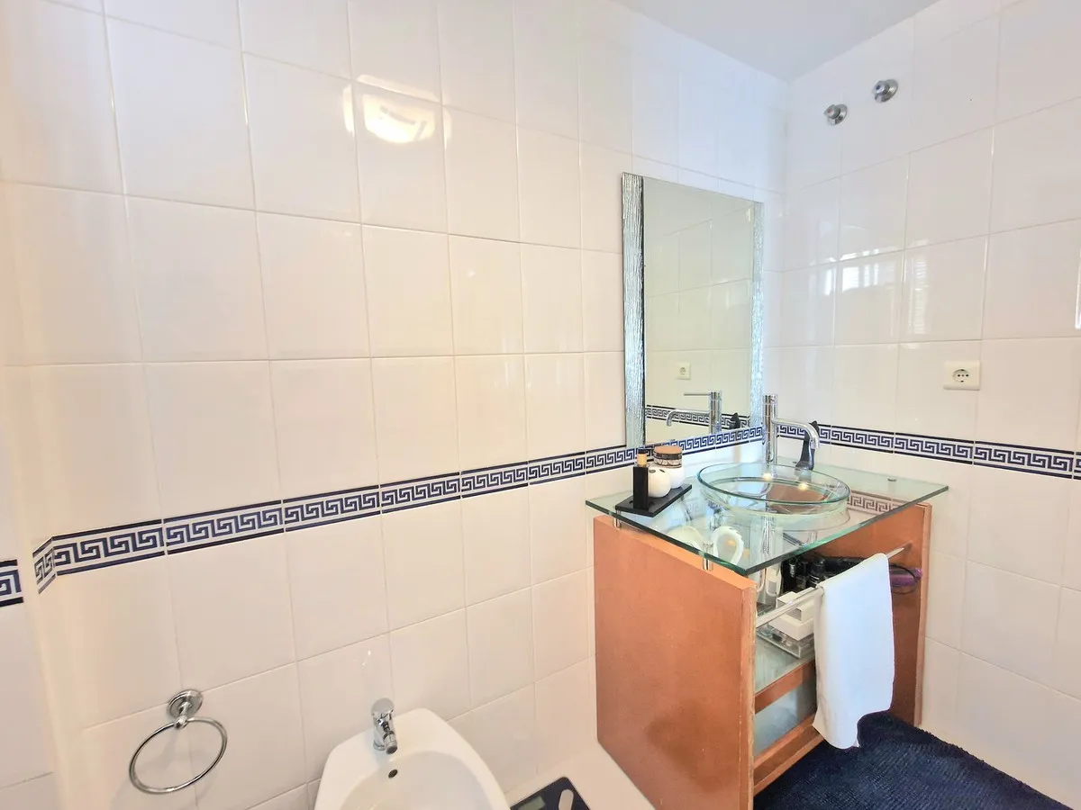 c6ecda9e-01a0-45a4-ac98-39ba4ae436db