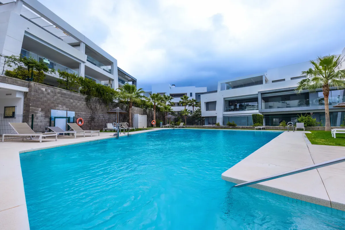 f7f8953b-8076-40a3-8677-c2fd6ddb4d78