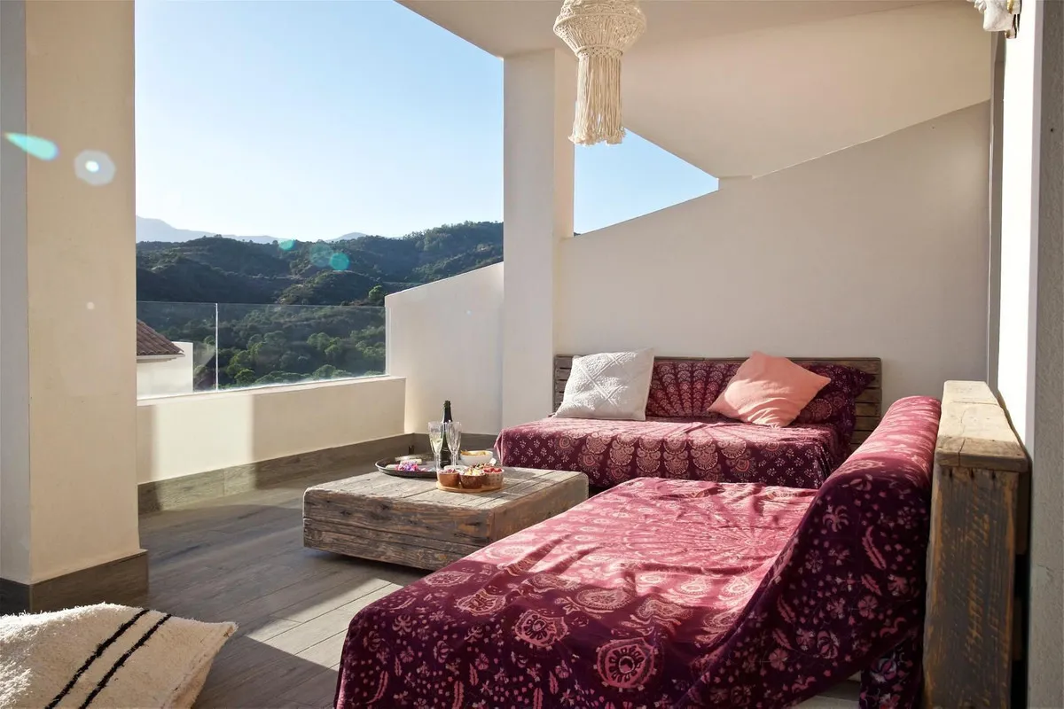 19f27969-ac28-46bb-99d5-5177ae6b8861