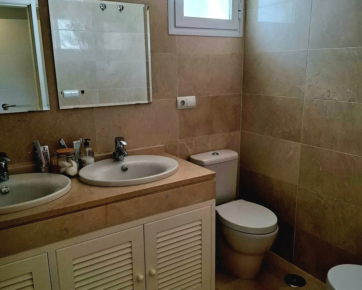 0b24737e-e56a-43a6-8abd-b9c92ef94e91