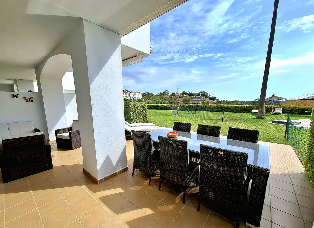 8ec3a534-f671-4bd9-bff2-7417f36b953d