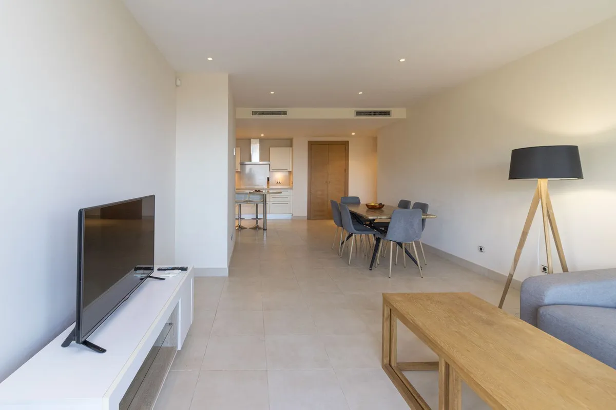 21a28dce-b75e-45e5-8e80-bf17e28fbc25