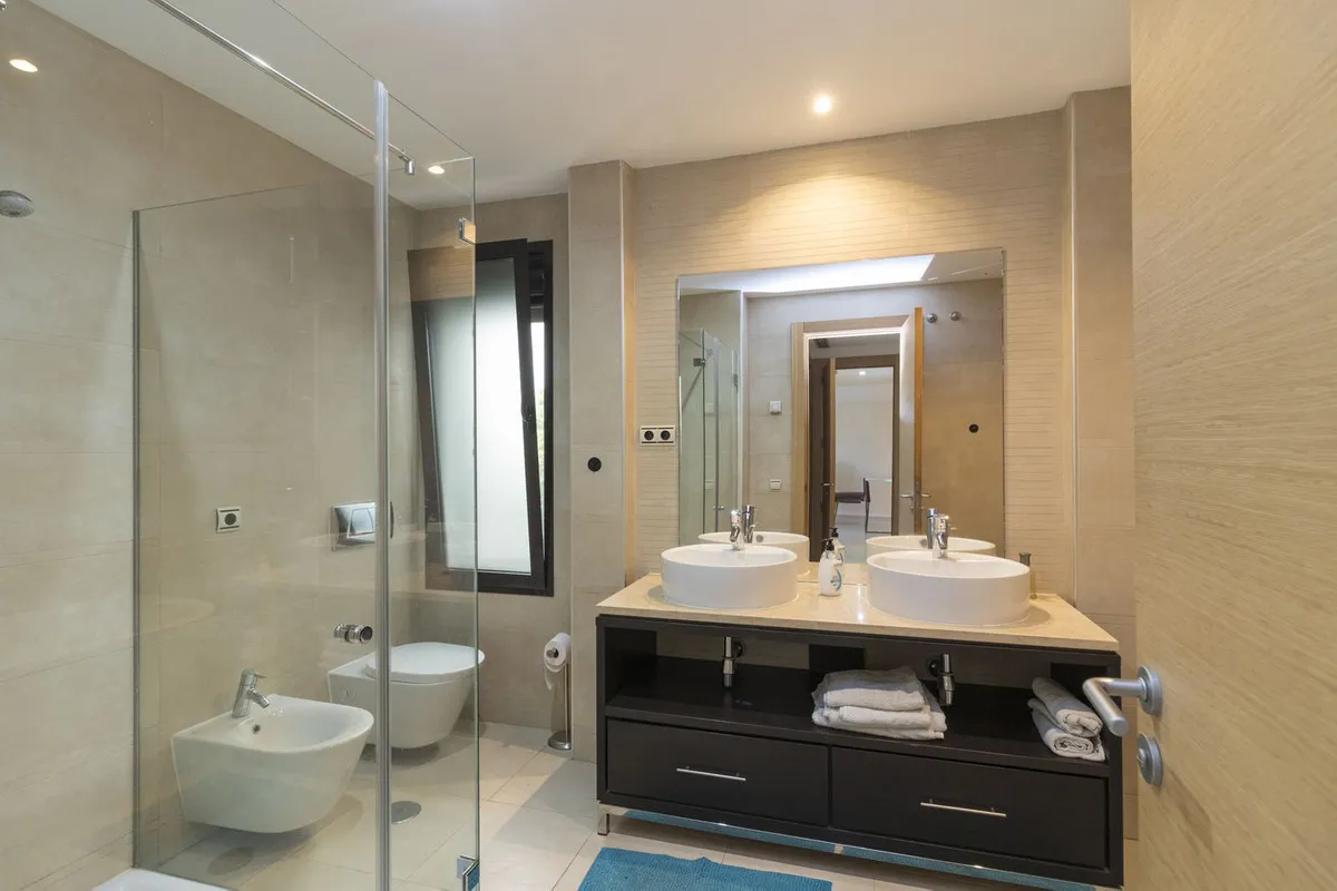 6db4bbde-6e65-4dd5-9e9c-b4dc1b58422e