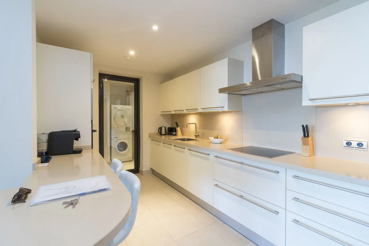 a1c646fd-a55f-4722-9eed-79fff73cdc7a