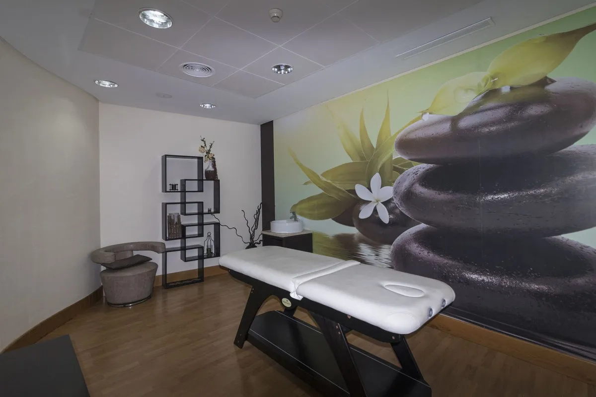 dfaebdad-19e8-4fc5-904b-17e851e93050