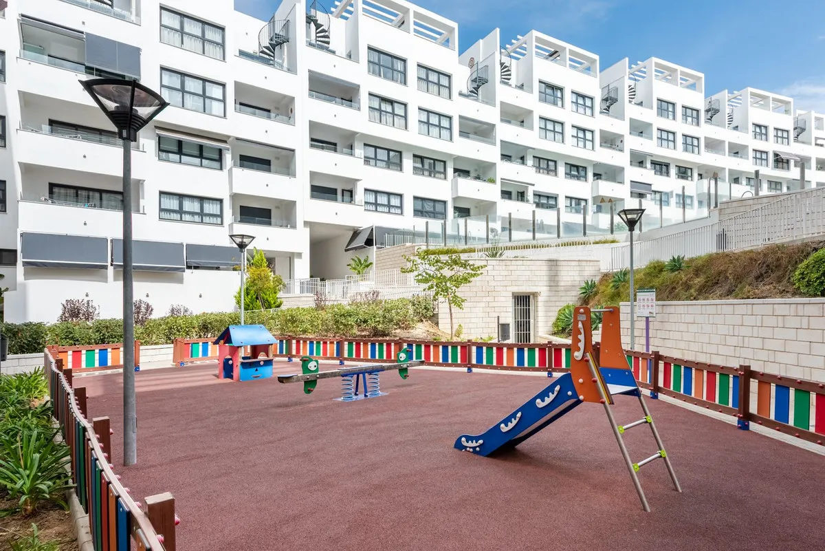 3fec2444-0f09-424d-a08e-c6d1e8695b07