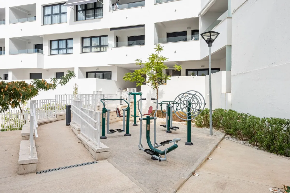 e620ab03-42c2-4624-a473-583ba49c1c7d