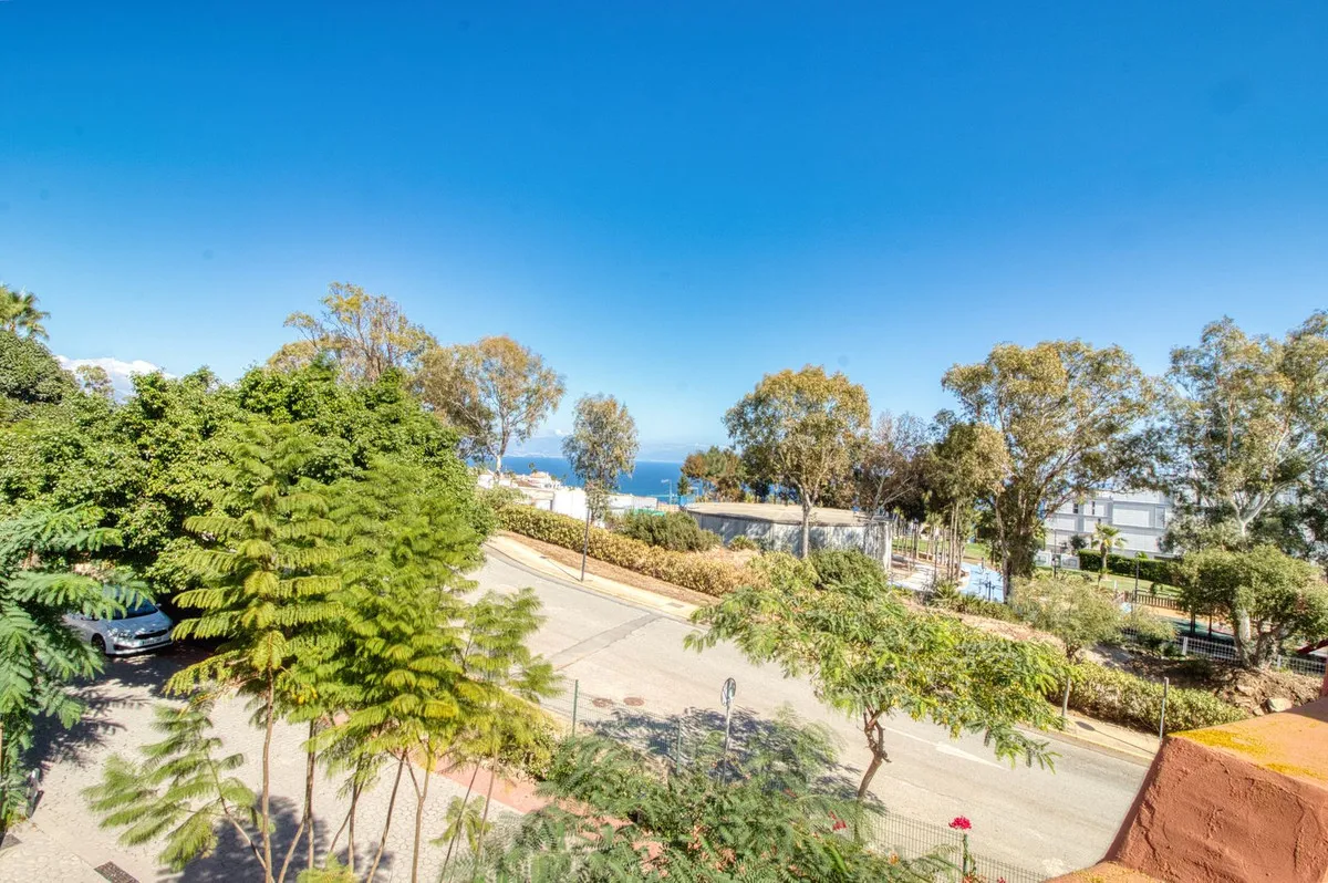 5c84f305-1956-4b2d-adb0-55471d9d7387