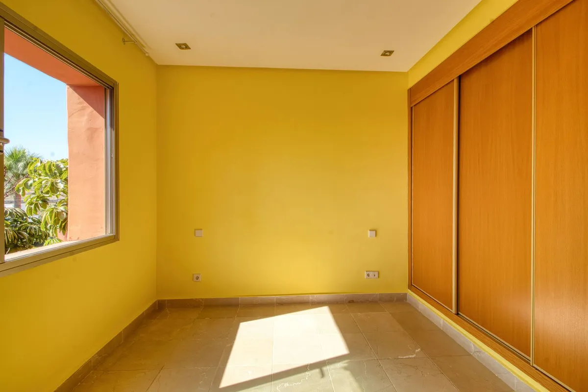 86e2b41a-79f2-4fd2-b0fb-018756ee13de