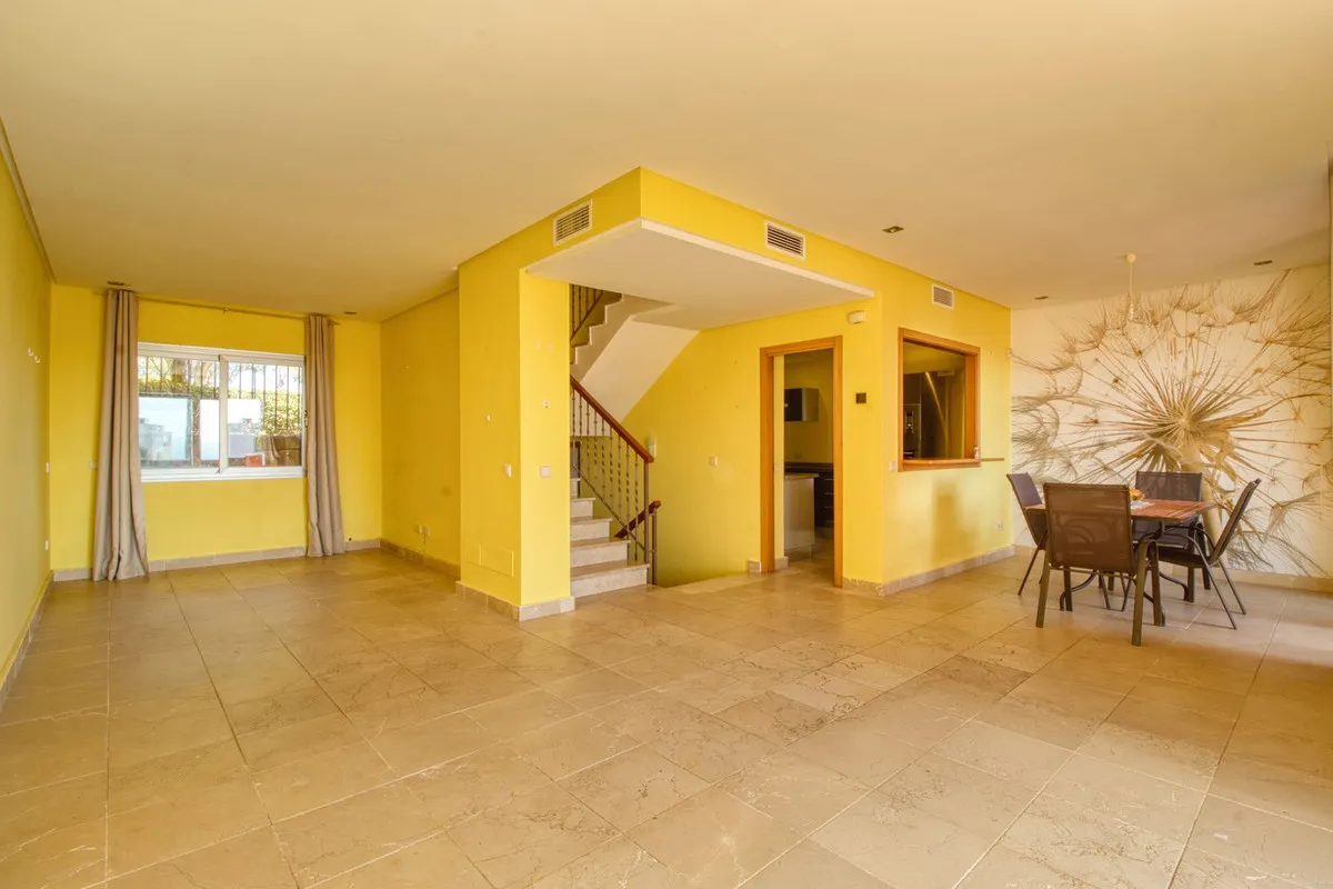 c5eeb7f0-418a-4e4d-882c-67f45ec5b017