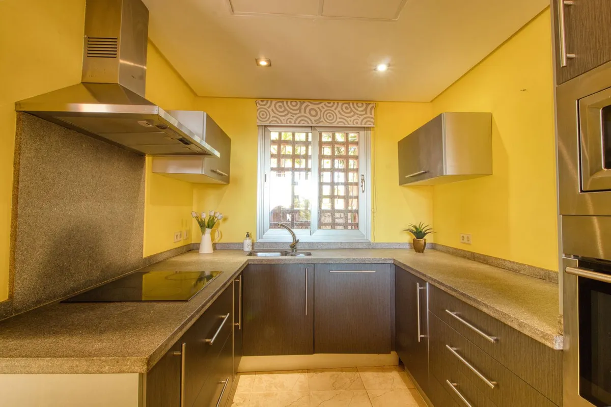 e4c85706-73c7-4f5a-8301-721591ca34d8