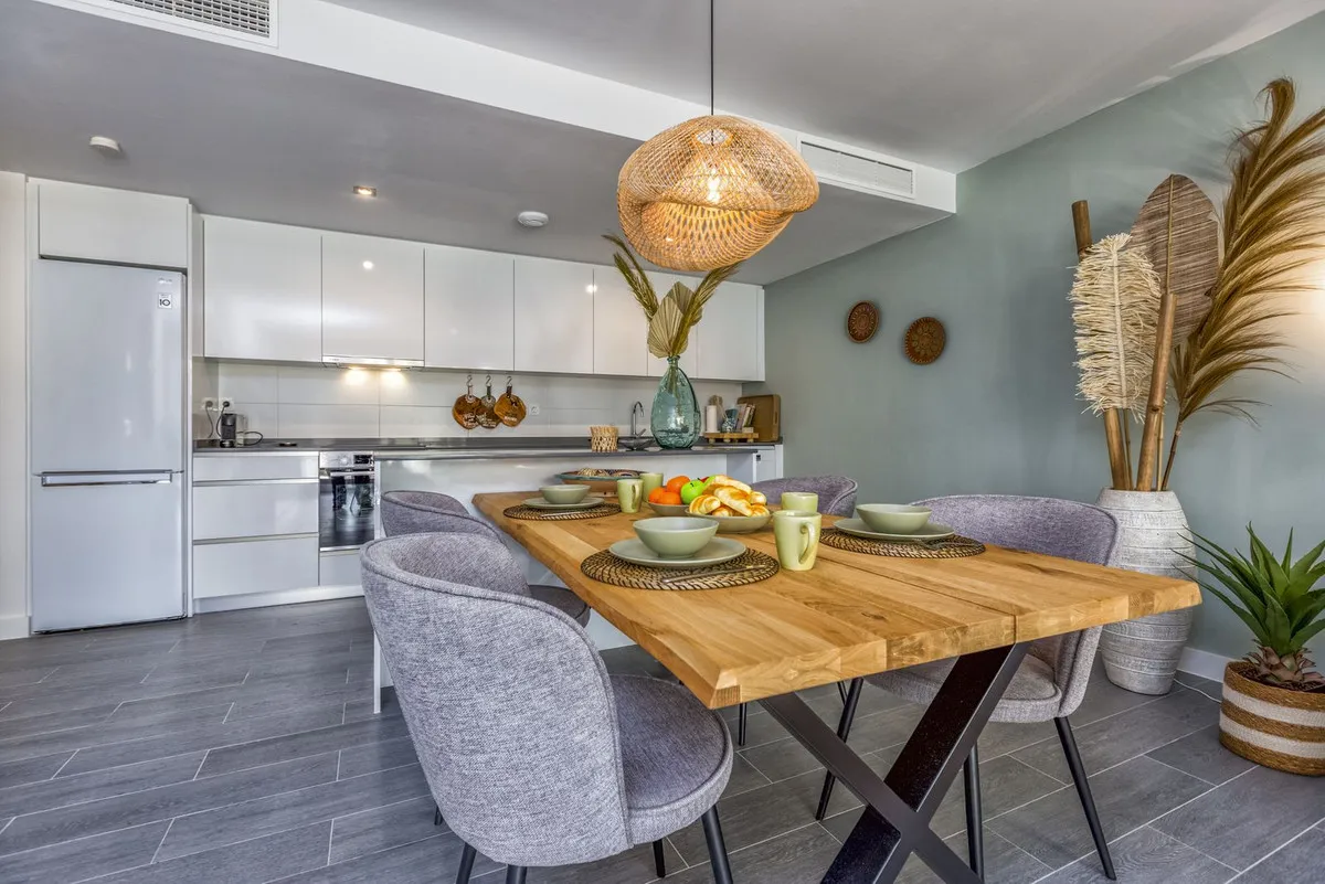 08e46533-dfb9-4691-b007-fa97a151af7a