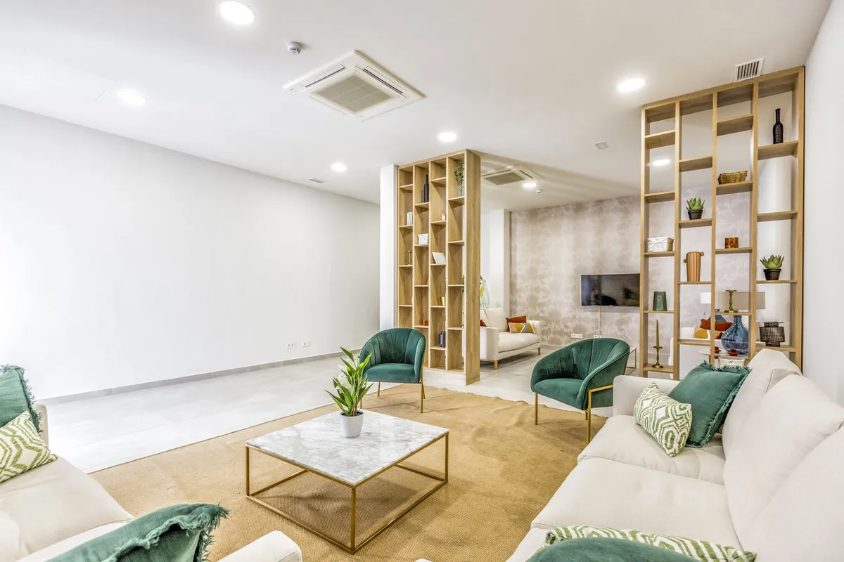 0fc3da55-4719-40b0-a277-6e9ac17013b7