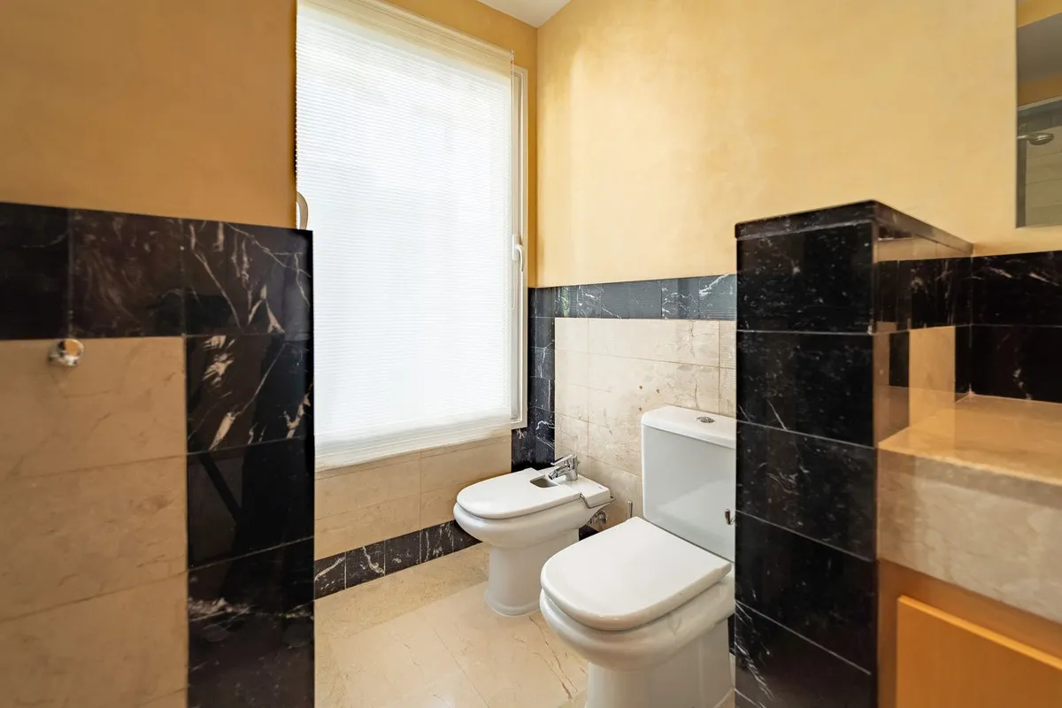 021de817-fa43-4a39-af35-fdaa4c01ee61