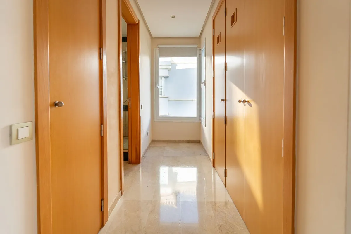 9159d2f5-d044-4e39-85ff-49285236ddeb