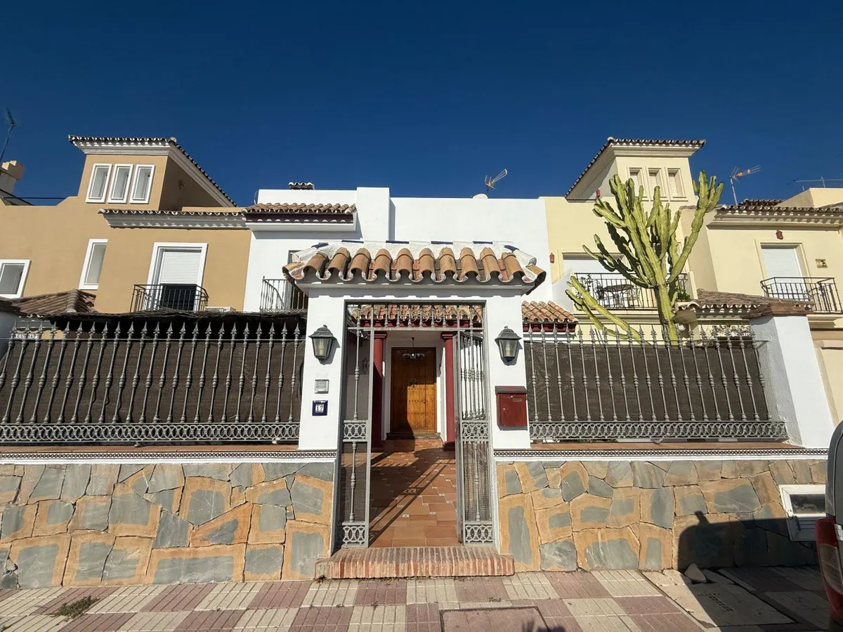 82569d9f-9ae4-4921-9c56-fa34a8827b95