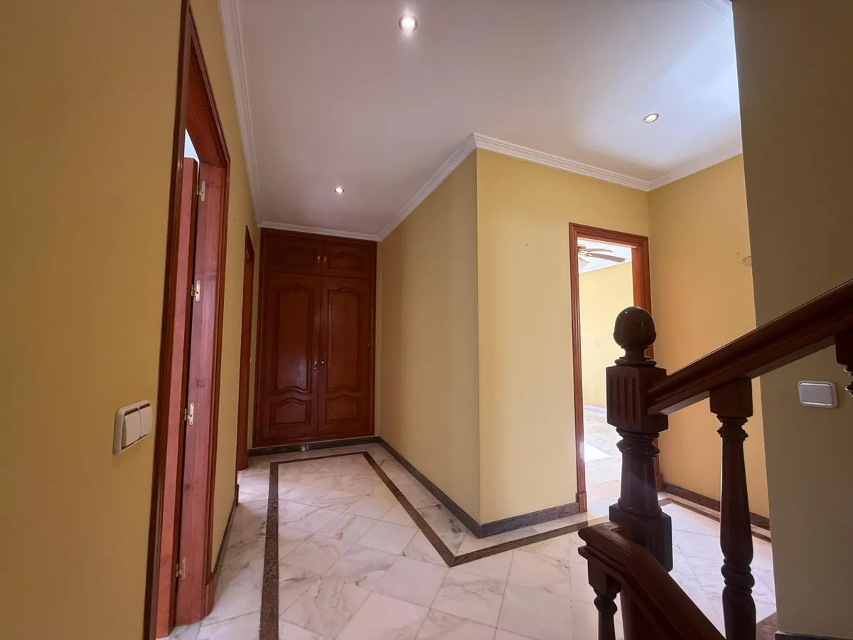 d5f22924-70b7-4ced-ab70-8371c2d51329