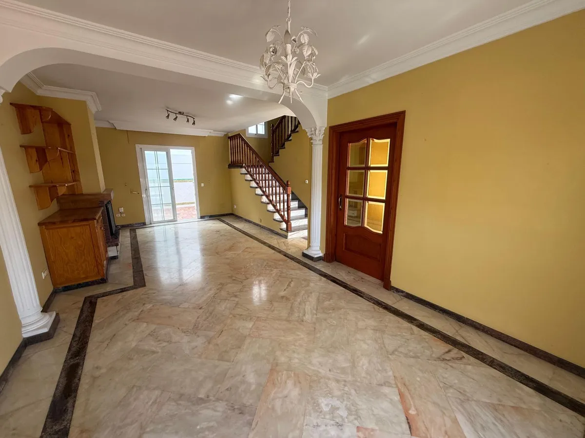 ee9f1a8e-7986-499c-a8b2-7e73aceaac80