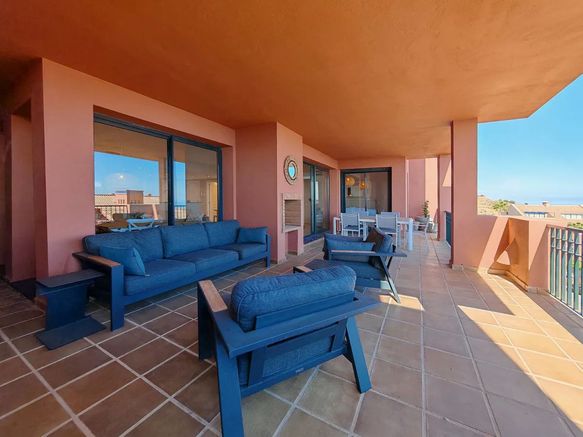 7fdb7239-0a1f-40a4-a474-46aca3267709